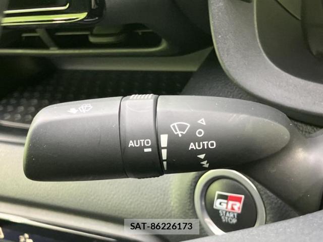 Toyota Gr Yaris 2021-12 8055524-15