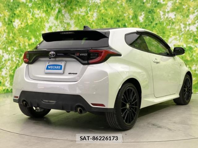 Toyota Gr Yaris 2021-12 8055524-2