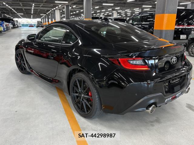 Toyota GR86 2024-11 8054404-1