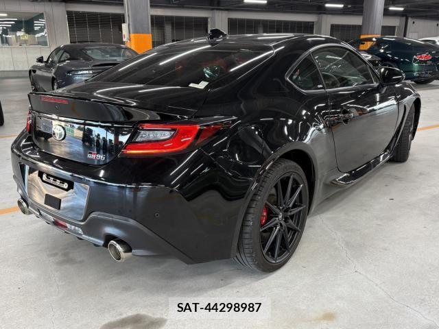 Toyota GR86 2024-11 8054404-2