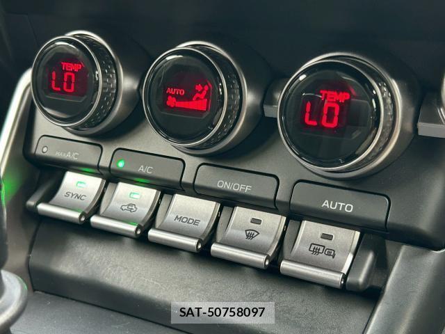 Toyota GR86 2022-08 8054463-19
