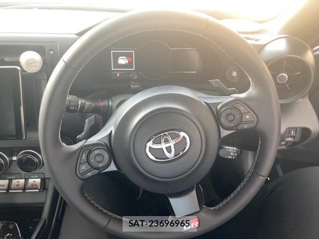 Toyota GR86 2025-06 8054963-2
