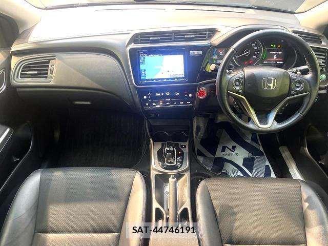 Honda GRACE 2018-02 8053979-1