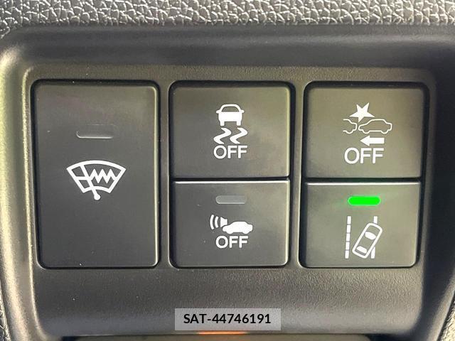 Honda GRACE 2018-02 8053979-6