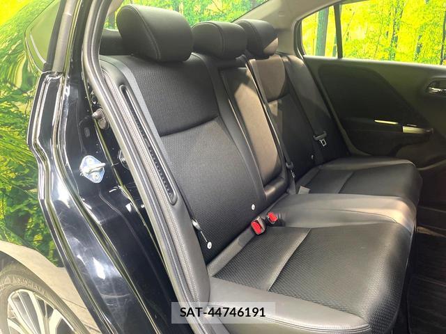 Honda GRACE 2018-02 8053979-8