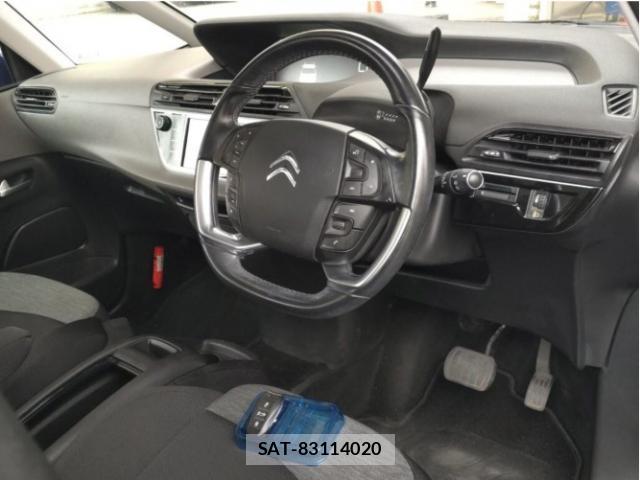 Citroen C4 PICASSO 2017-06 8055626-2