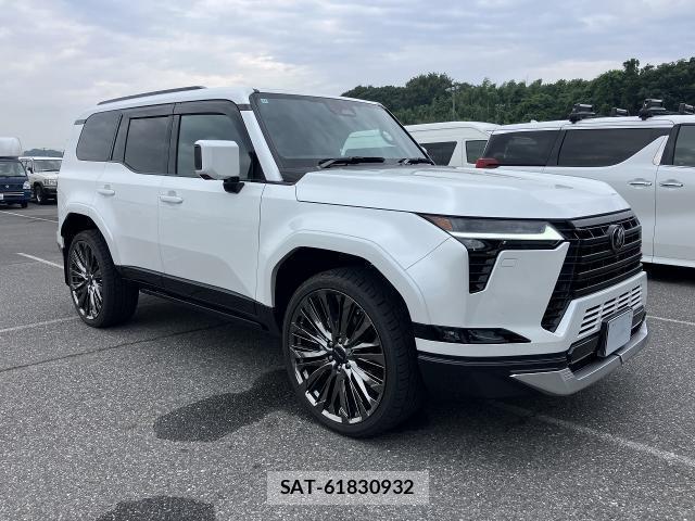 Lexus GX 2025-11 8055840-0