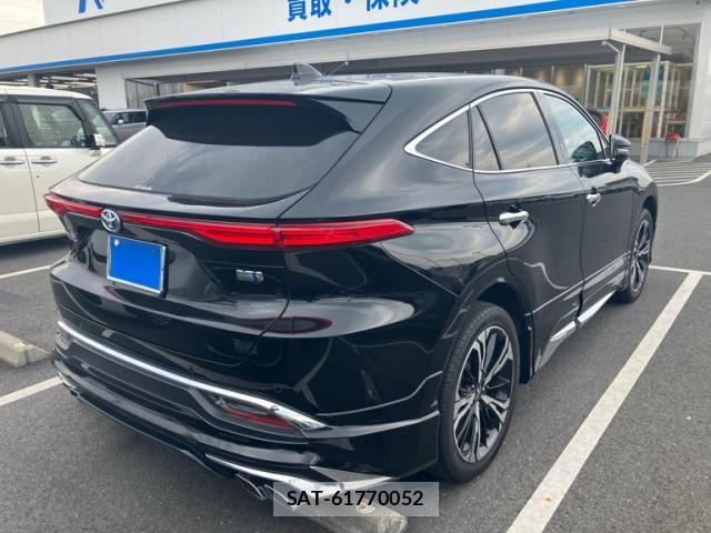 Toyota HARRIER HYBRID 2023-08 8053440-2