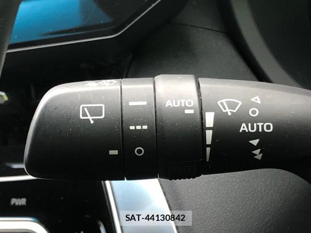 Toyota HARRIER HYBRID 2021-08 8056098-16