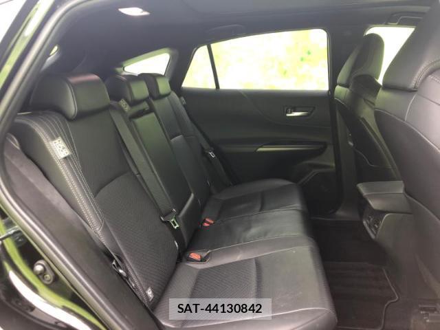 Toyota HARRIER HYBRID 2021-08 8056098-4