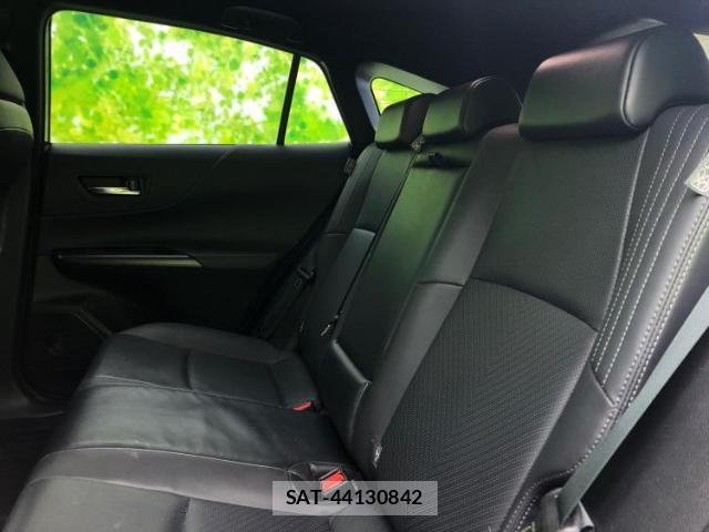 Toyota HARRIER HYBRID 2021-08 8056098-6