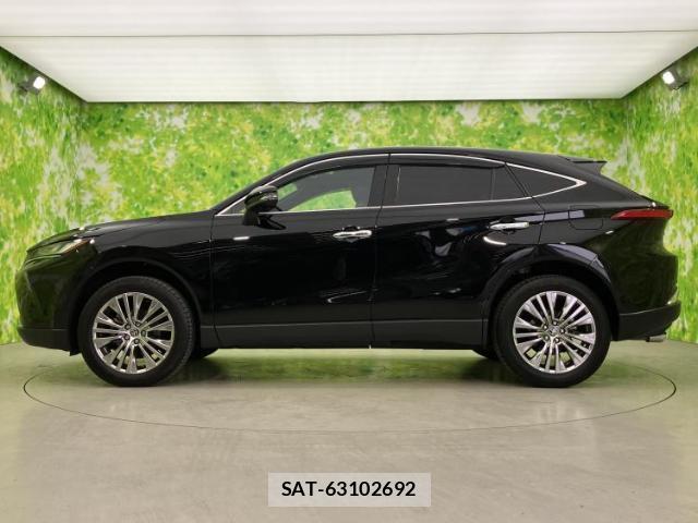 Toyota HARRIER 2025-05 8053674-1