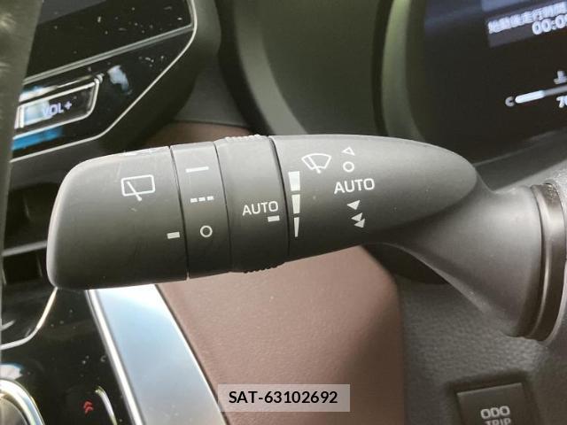 Toyota HARRIER 2025-05 8053674-17