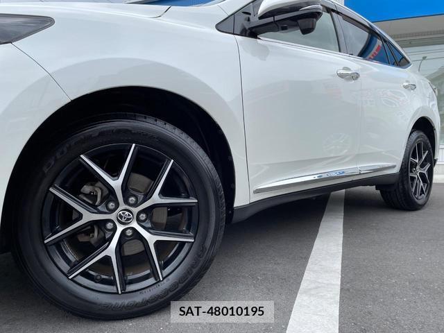 Toyota HARRIER 2017-01 8053733-13
