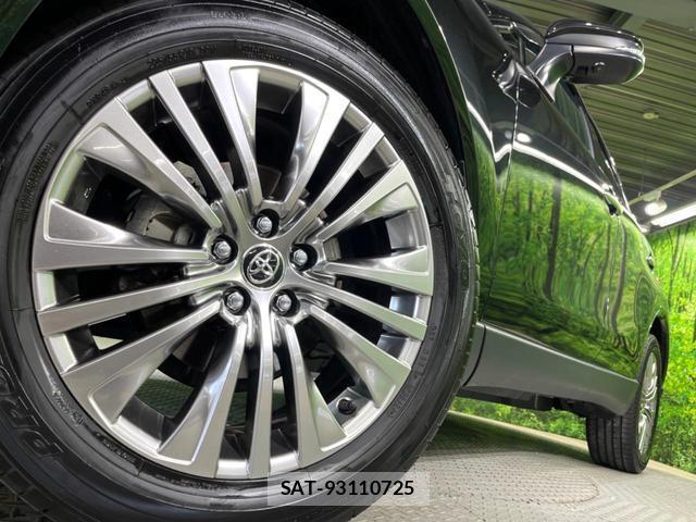 Toyota HARRIER 2024-03 8053769-12