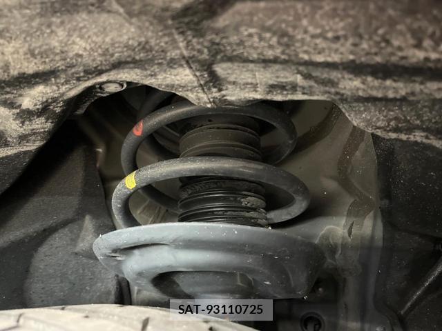 Toyota HARRIER 2024-03 8053769-19