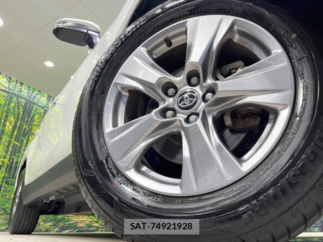 Toyota HARRIER 2023-06 8054310-12
