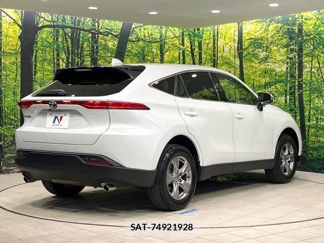 Toyota HARRIER 2023-06 8054310-16