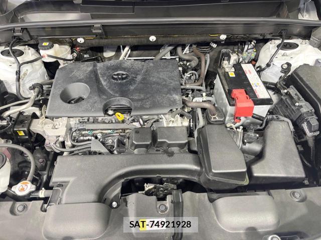 Toyota HARRIER 2023-06 8054310-17