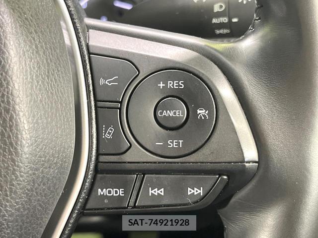 Toyota HARRIER 2023-06 8054310-5