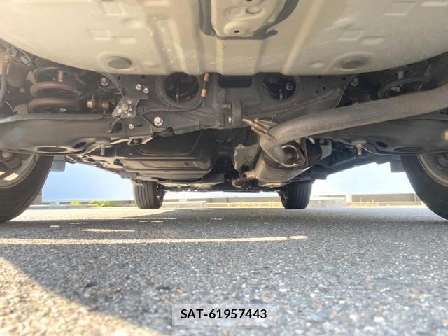 Toyota HARRIER 2015-06 8054346-18