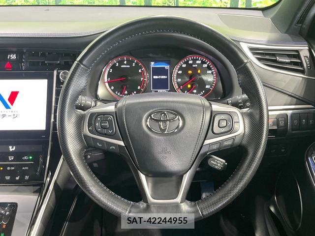 Toyota HARRIER 2018-10 8054362-10