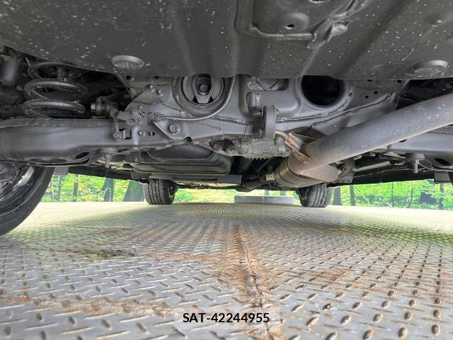 Toyota HARRIER 2018-10 8054362-18