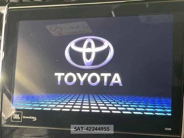 Toyota HARRIER 2018-10 8054362-4