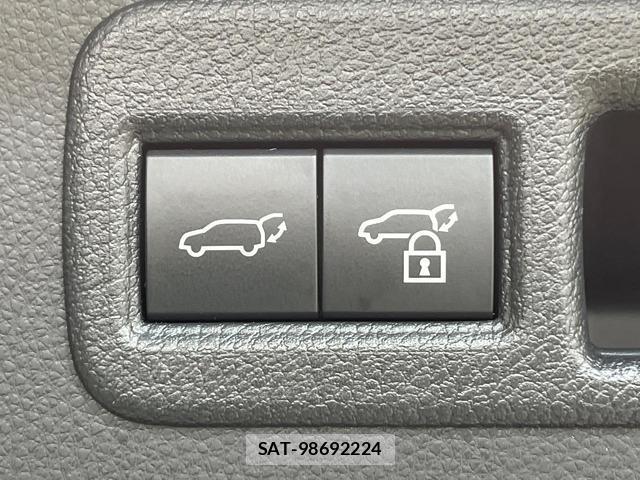 Toyota HARRIER 2023-10 8054525-5