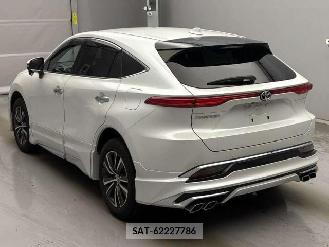 Toyota HARRIER 2023-06 8055057-1