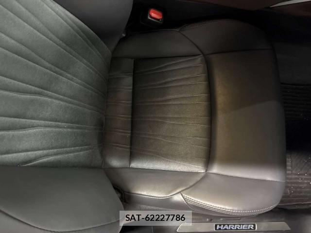 Toyota HARRIER 2023-06 8055057-13