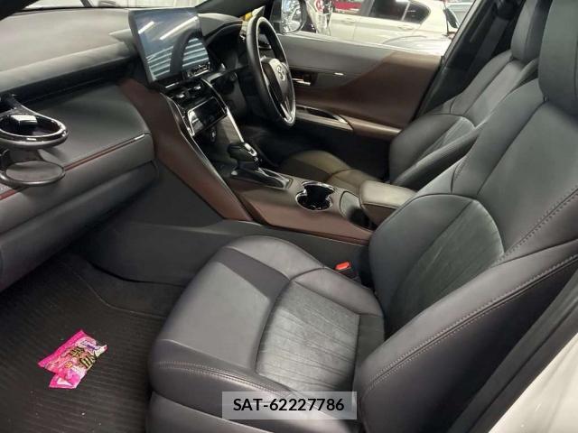 Toyota HARRIER 2023-06 8055057-5