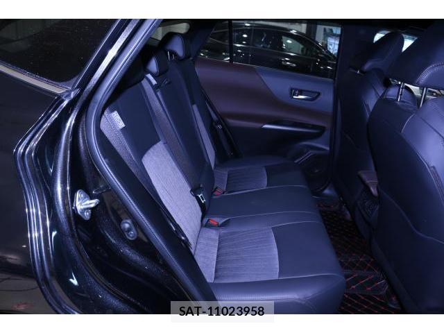 Toyota HARRIER 2023-05 8055510-6
