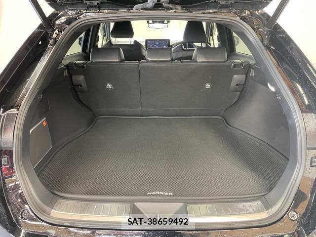 Toyota HARRIER 2023-04 8055911-19