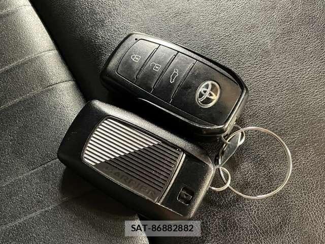 Toyota HARRIER 2023-02 8055912-4