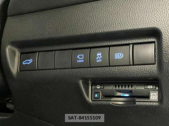 Toyota HARRIER 2021-05 8055914-9