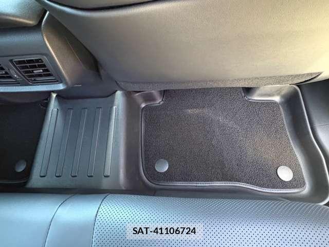Toyota HARRIER 2025-07 8055990-11