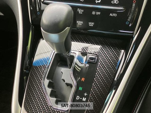 Toyota HARRIER 2019-07 8056082-17