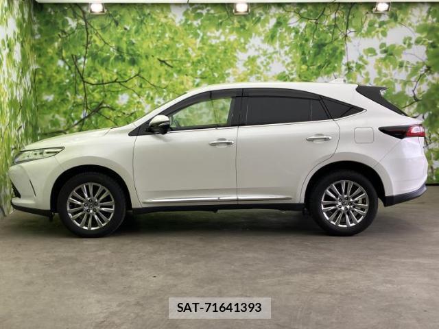 Toyota HARRIER 2018-09 8056206-1