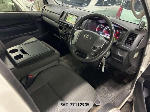 Toyota HIACE VAN 2020-06 8053266-3