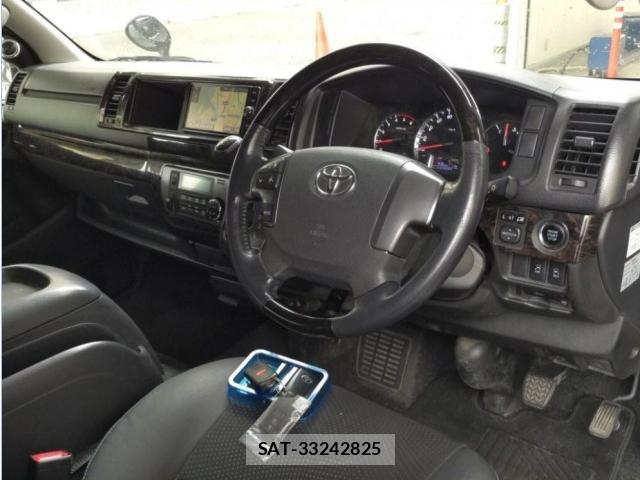 Toyota HIACE VAN 2016-11 8053277-3