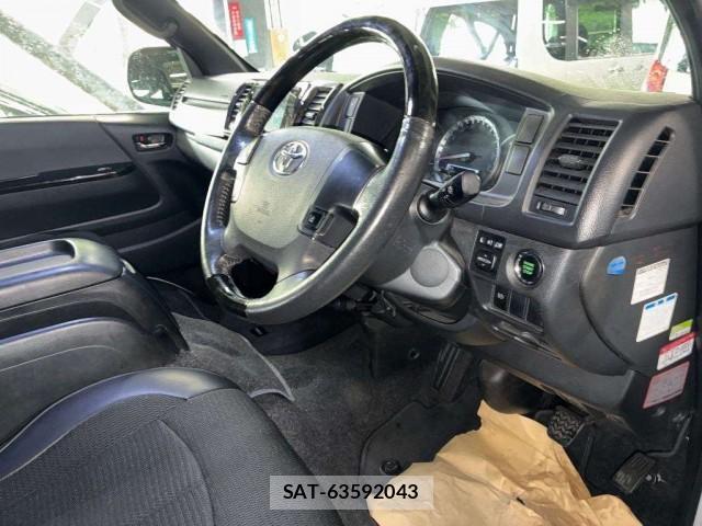 Toyota HIACE VAN 2018-10 8053278-3