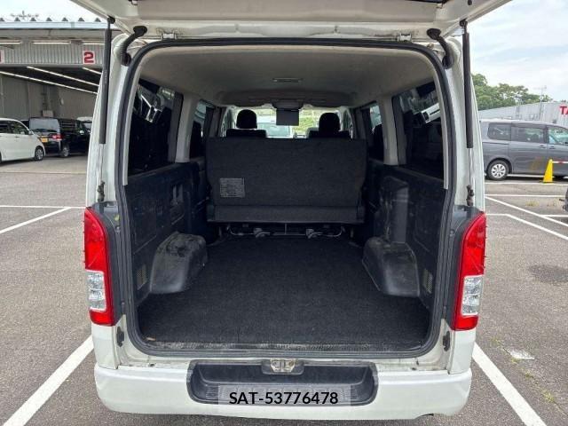 Toyota HIACE VAN 2010-08 8053280-2