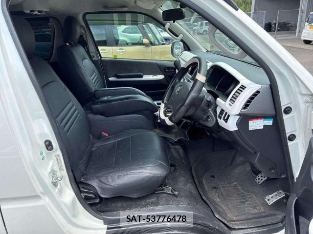 Toyota HIACE VAN 2010-08 8053280-3