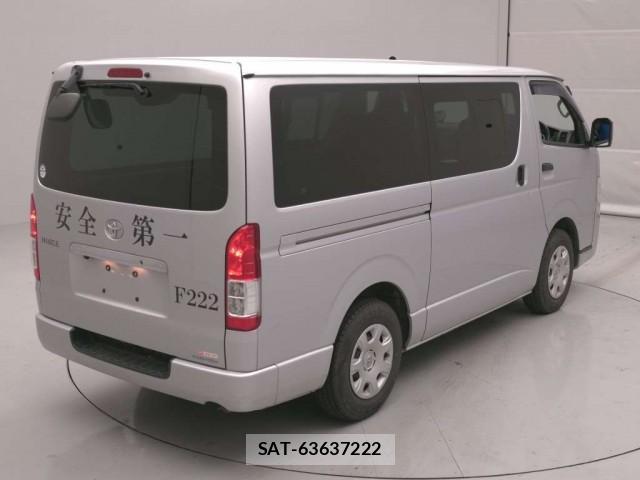 Toyota HIACE VAN 2022-06 8053285-1