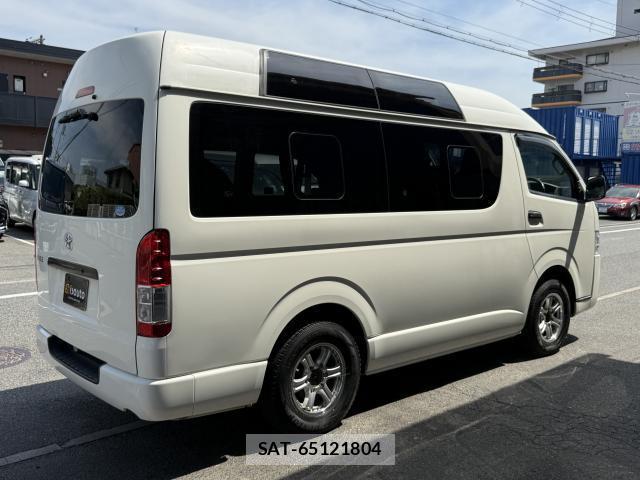 Toyota HIACE VAN 2017-12 8053438-2