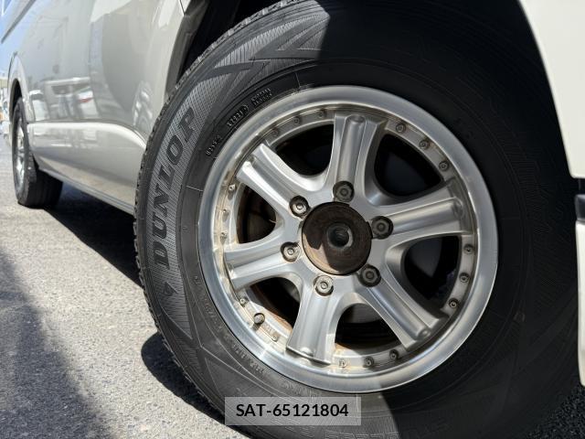 Toyota HIACE VAN 2017-12 8053438-5