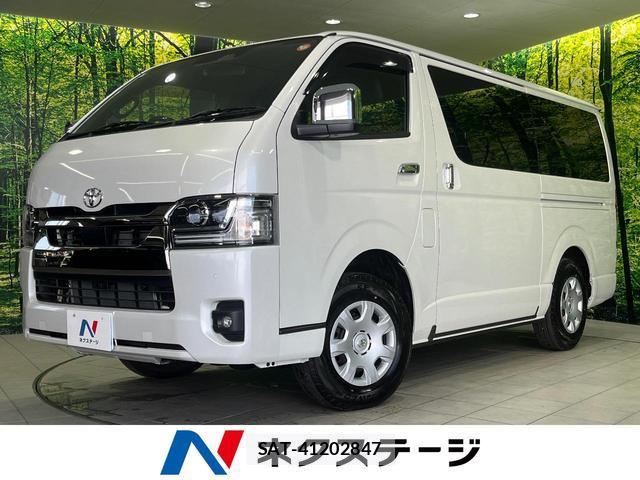 Toyota HIACE VAN 2026-04 8053605-0