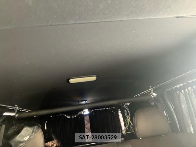 Toyota HIACE VAN 2019-09 8053723-17