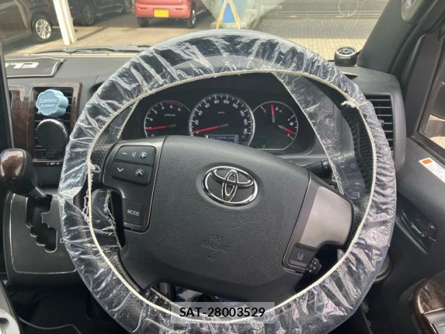 Toyota HIACE VAN 2019-09 8053723-6